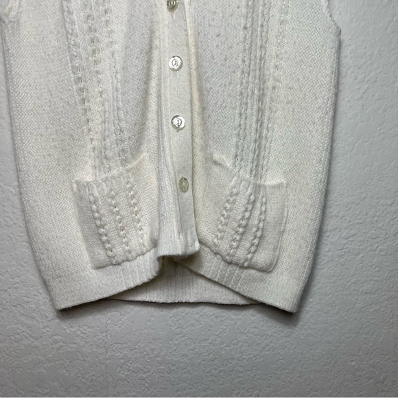 Vintage 1980s College Point Front Pocket Sleeveless Cardigan Vest - Picture 2 of 8